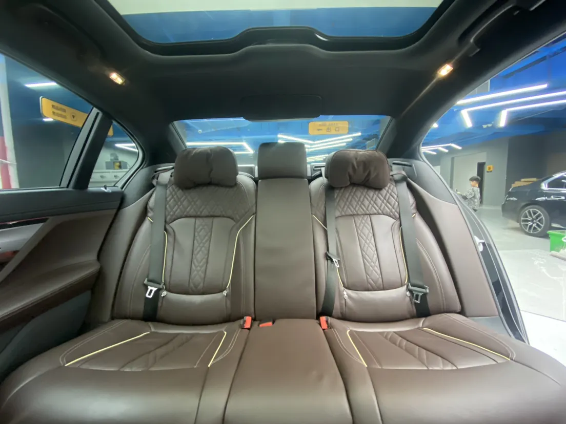 BMW 730Li, 2022 24