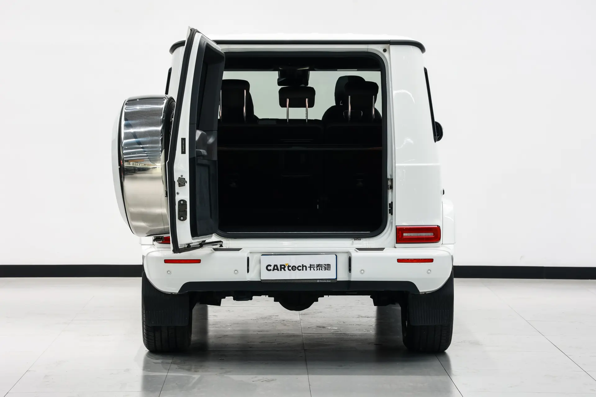 Mercedes-Benz G 350, 2023 4
