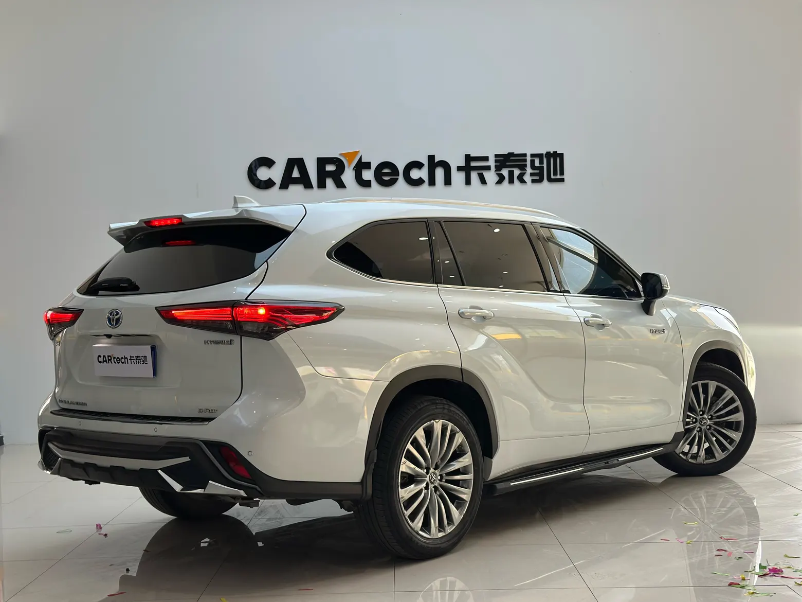 Toyota Highlander, 2022 3
