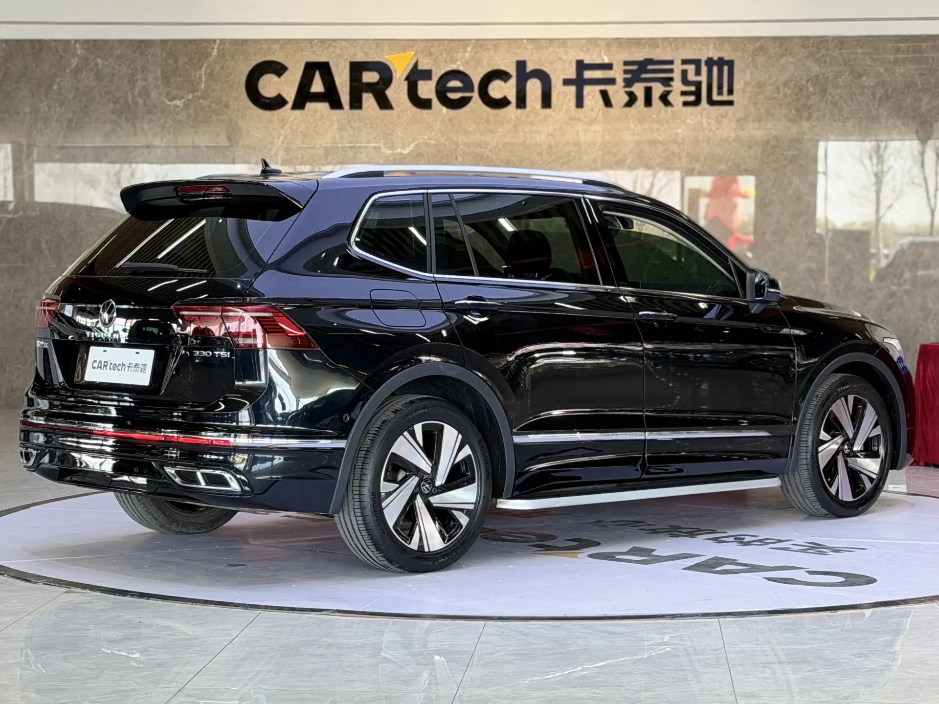 Volkswagen Tiguan L, 2023 все фото