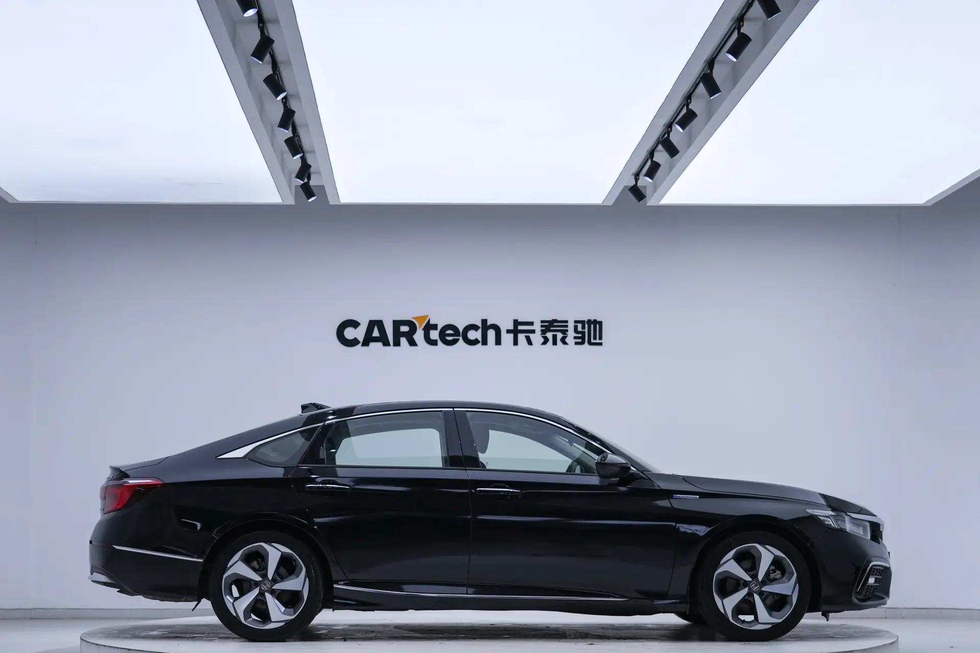 Honda Inspire, 2021 4