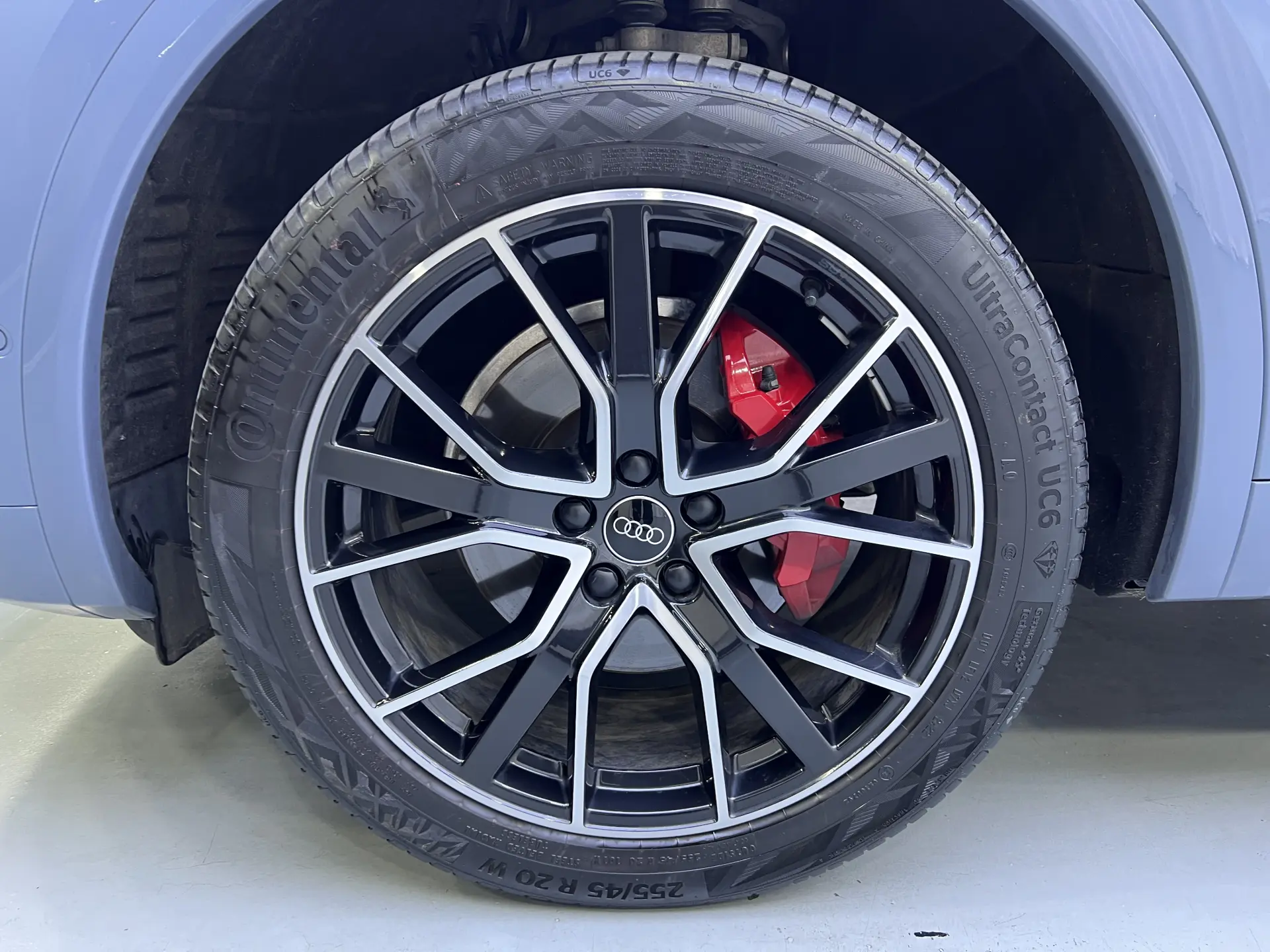 Audi Q5L 40, 2022 2