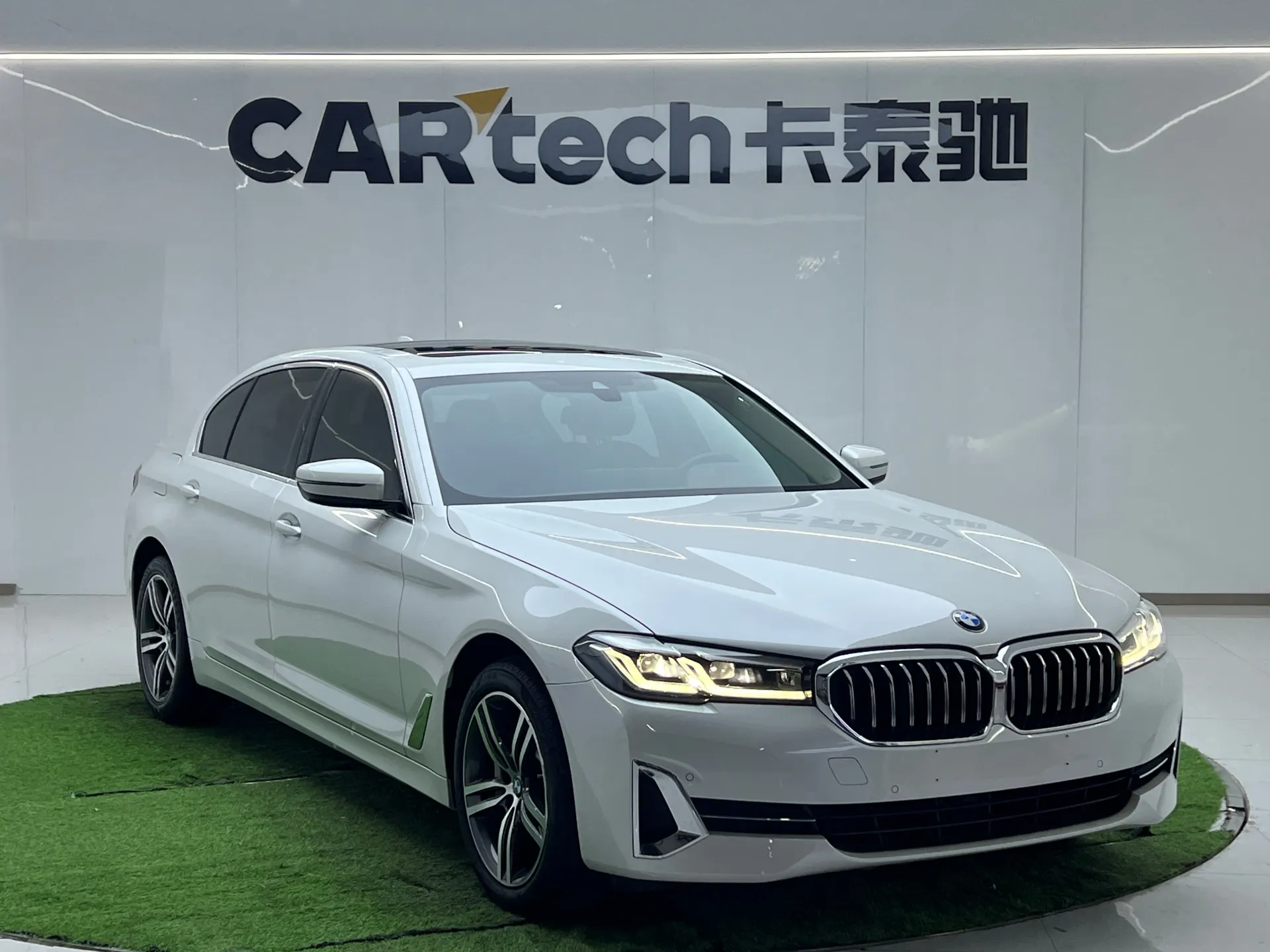 BMW 530Li, 2022 27
