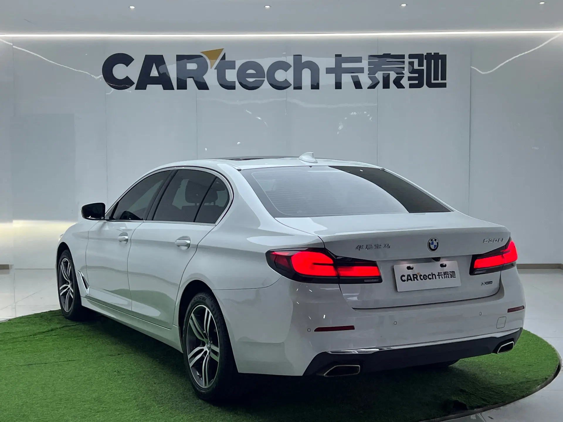 BMW 530Li, 2022 31