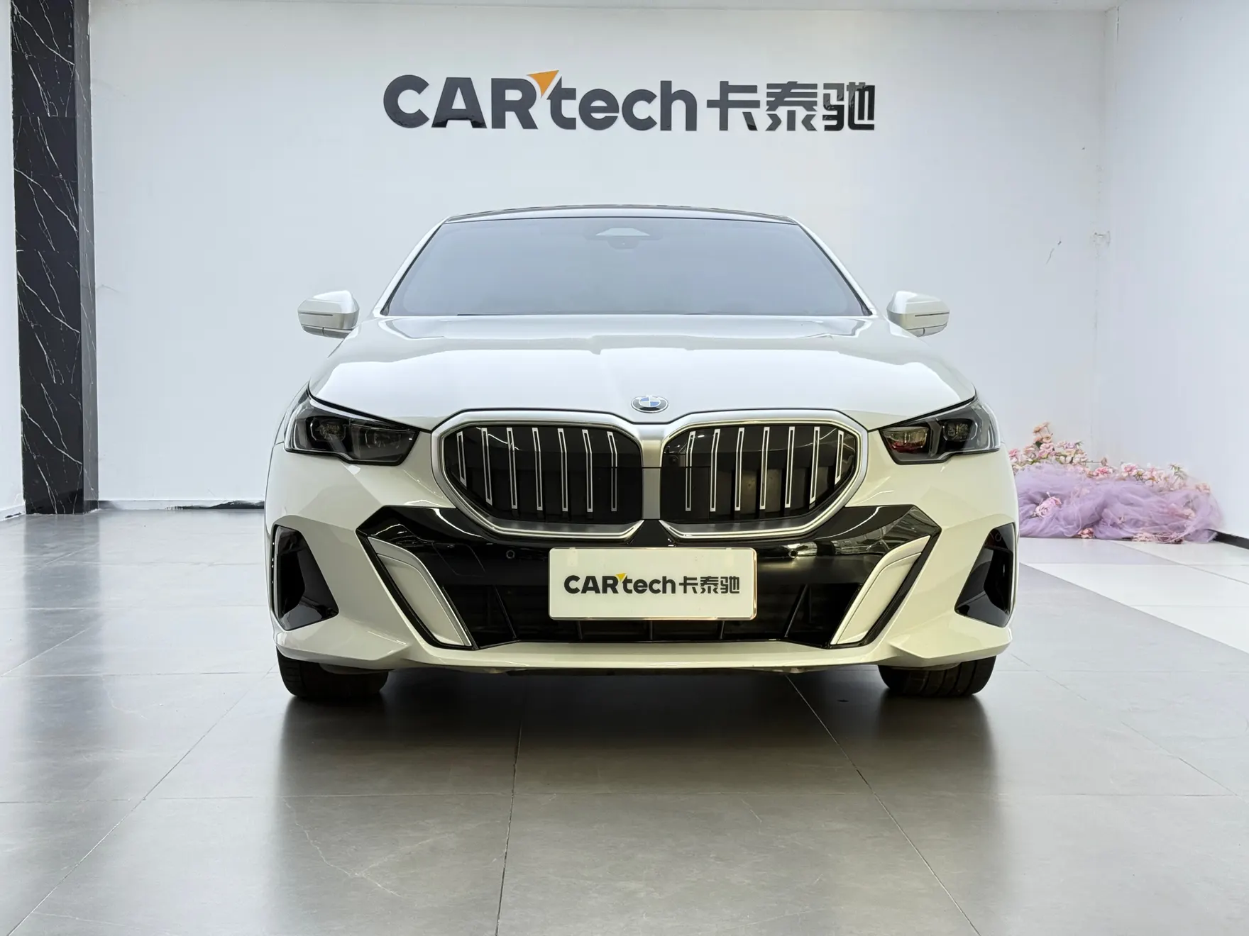 BMW 530Li, 2024 3