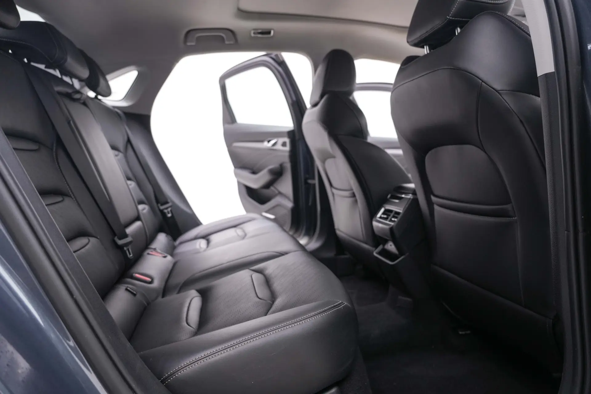 Geely Preface, 2021 26