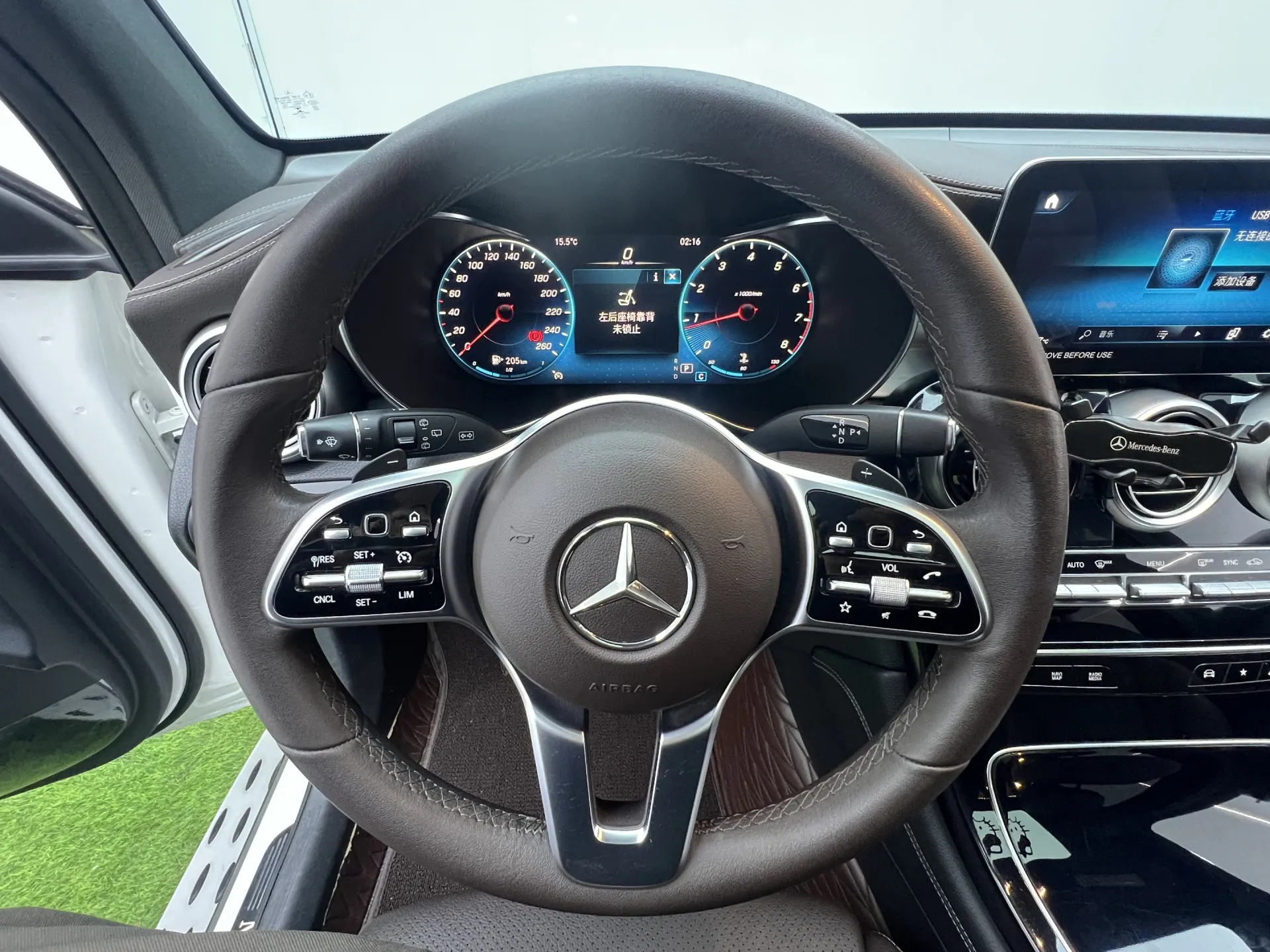 Mercedes-Benz GLC 260 L, 2022 18