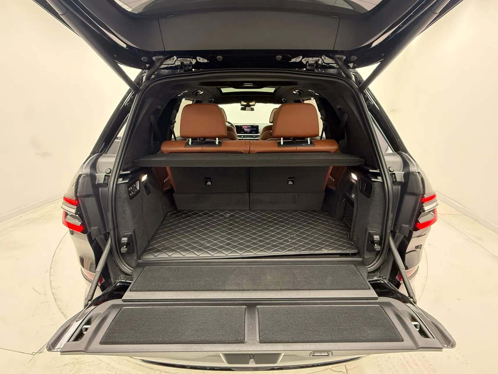 BMW X7, 2023 4