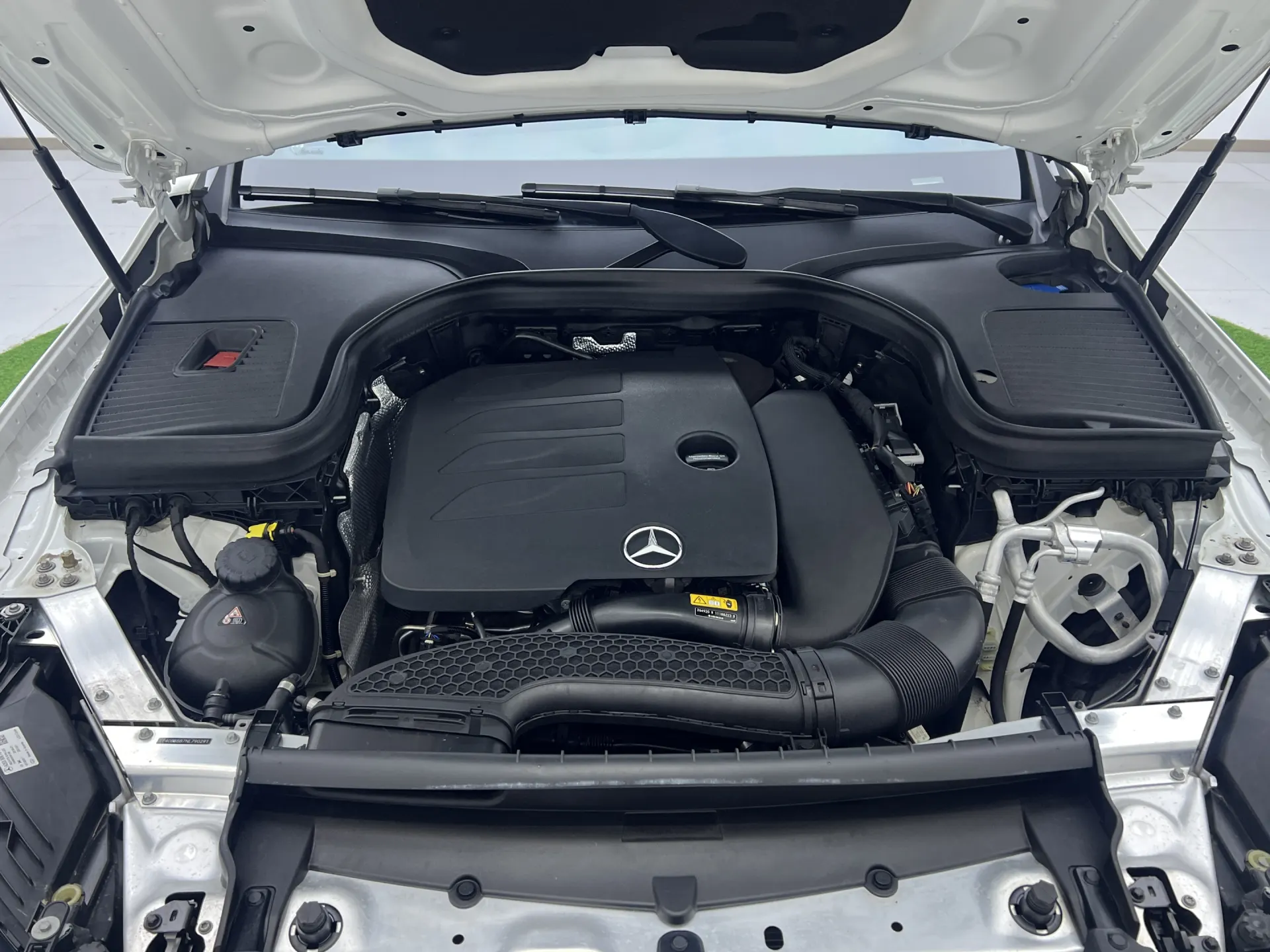 Mercedes-Benz GLC 260 L, 2022 все фото