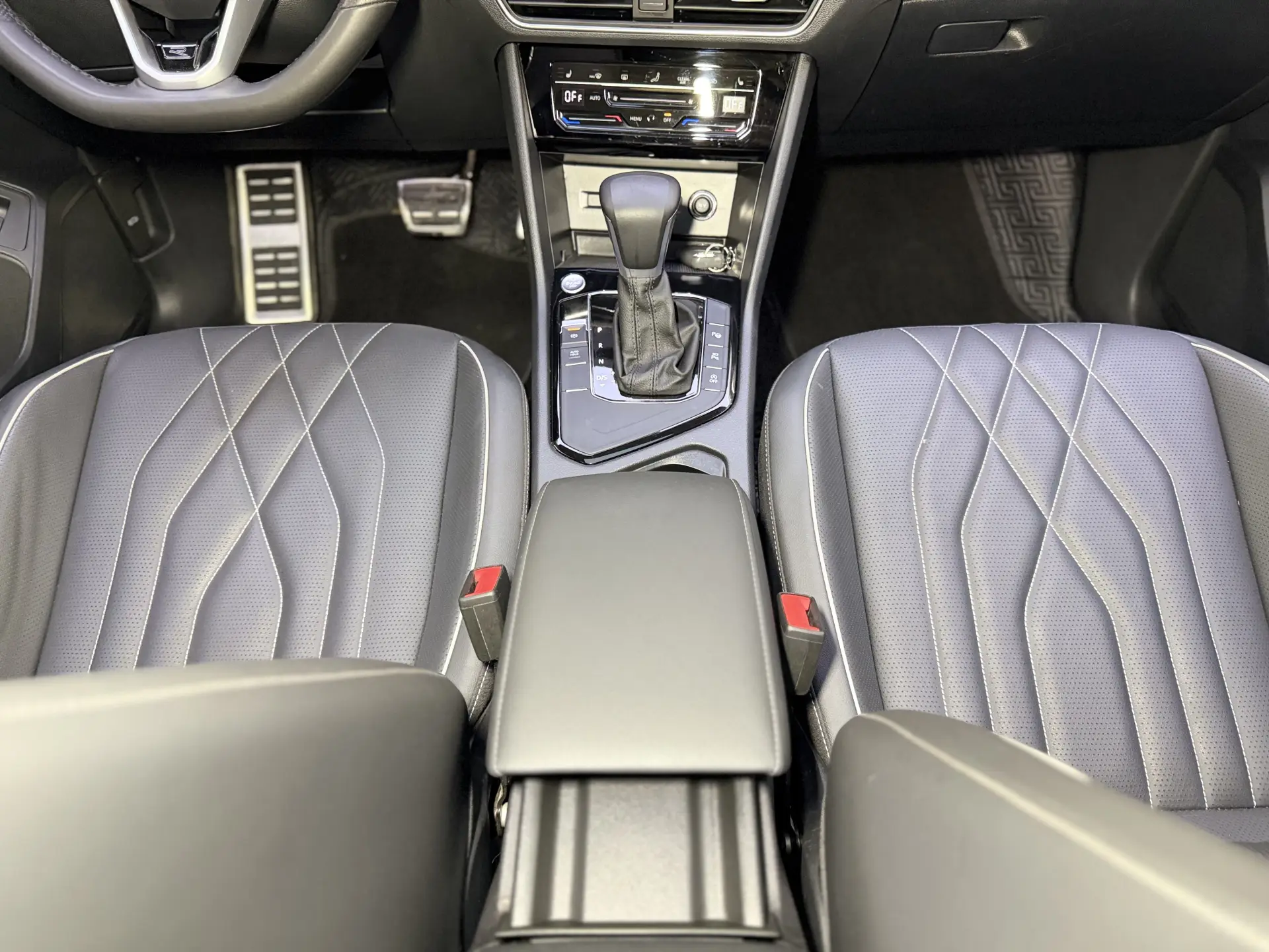 Volkswagen Tiguan L, 2023 20