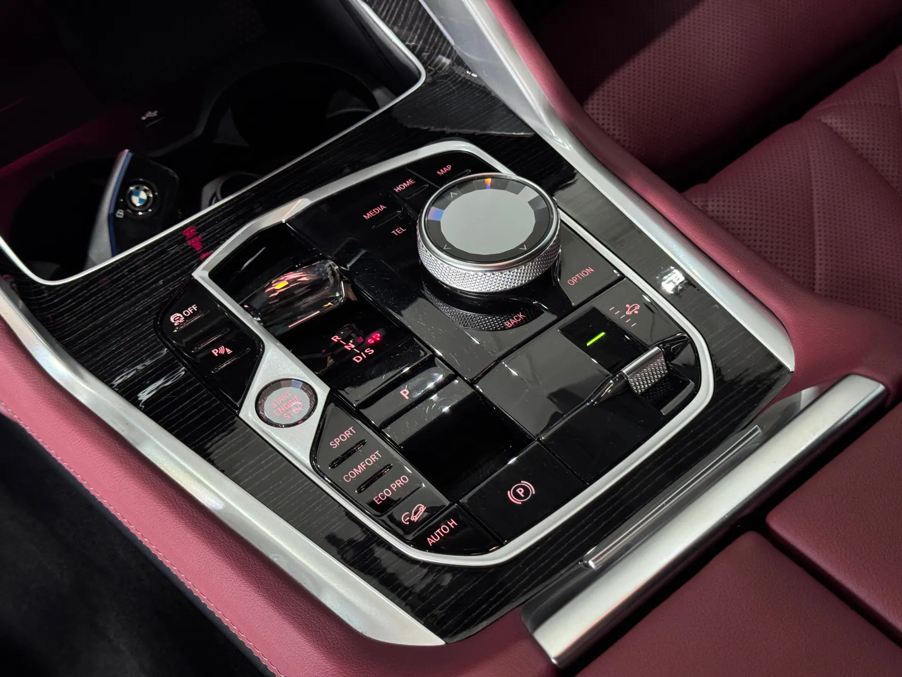 BMW X6, 2025 25