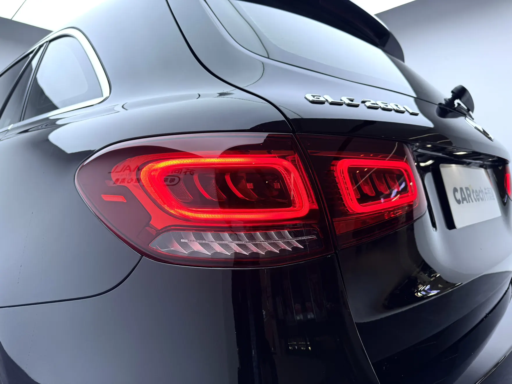 Mercedes-Benz GLC 260 L, 2020 9