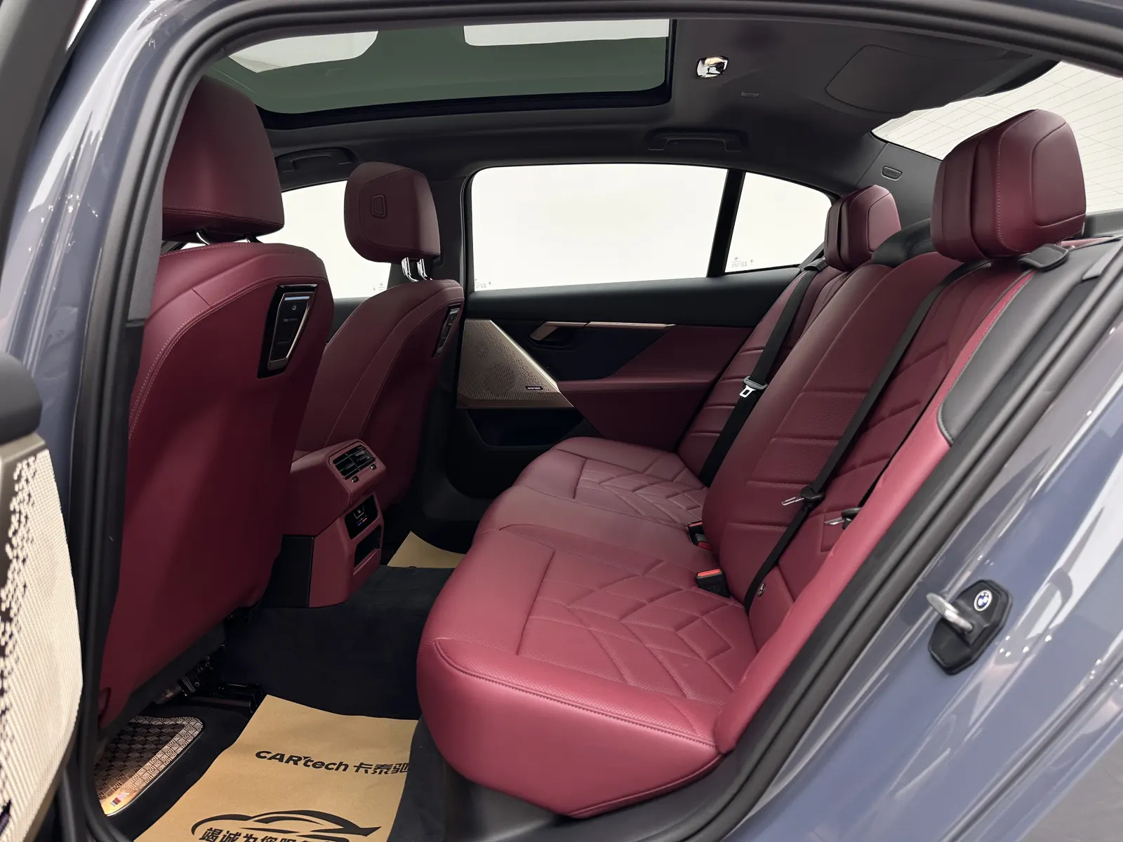 BMW 525Li, 2024 9
