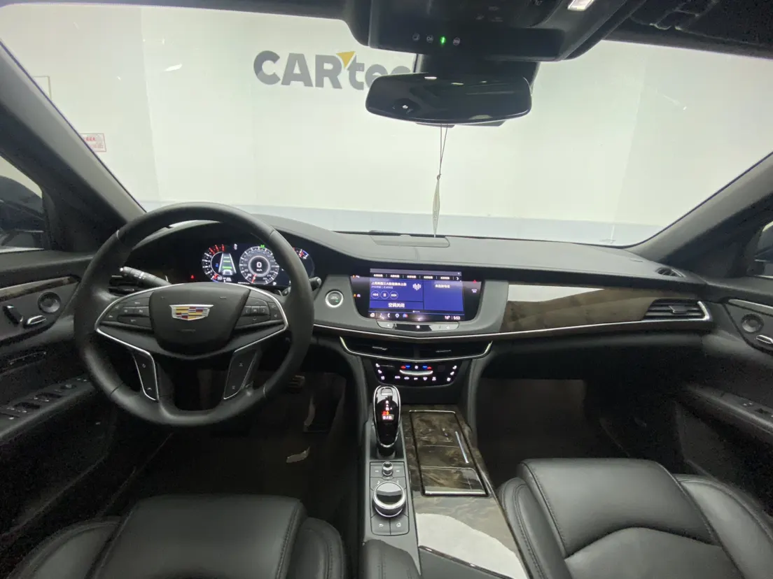 Cadillac CT6, 2023 13