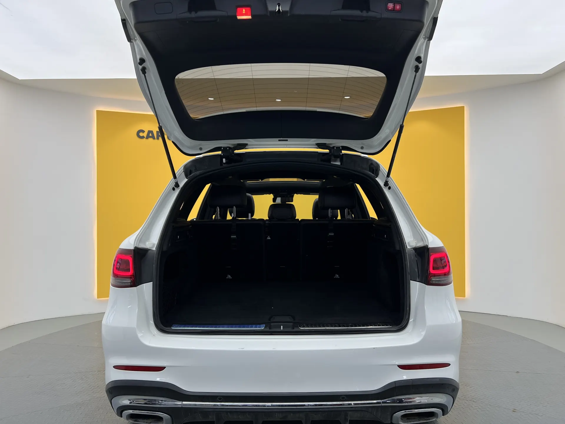 Mercedes-Benz GLC 300 L, 2020 12