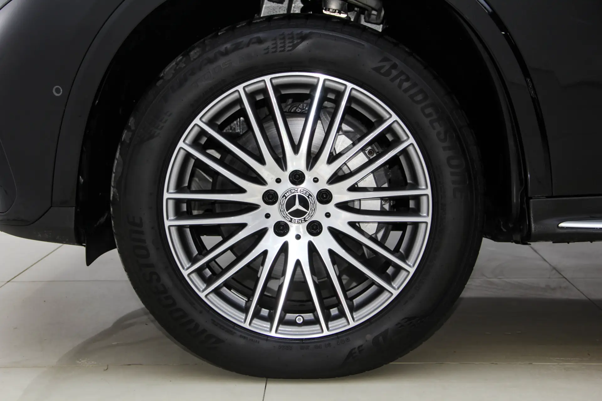 Mercedes-Benz GLC 300 L, 2024 11