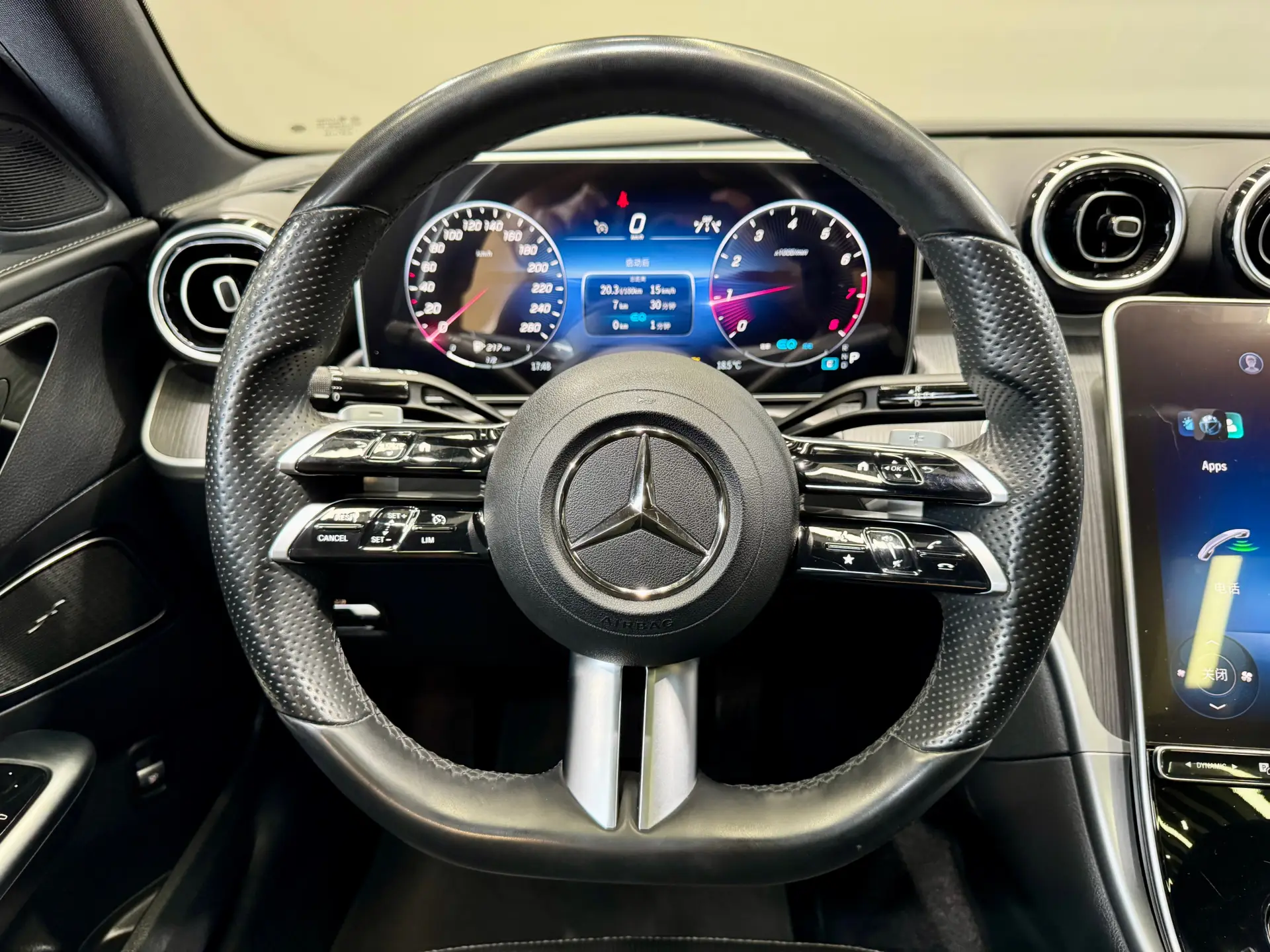 Mercedes-Benz C 200 L, 2022 17