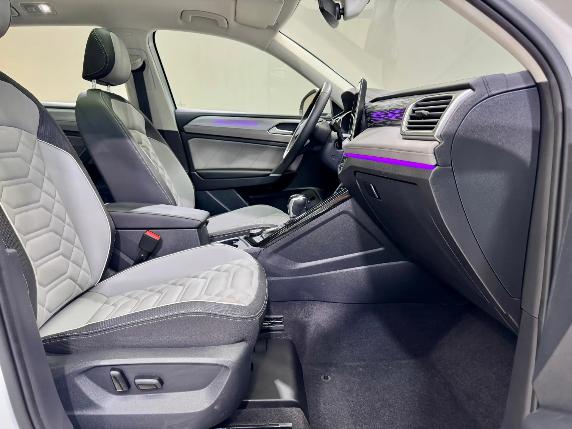 Volkswagen Tayron, 2023 14