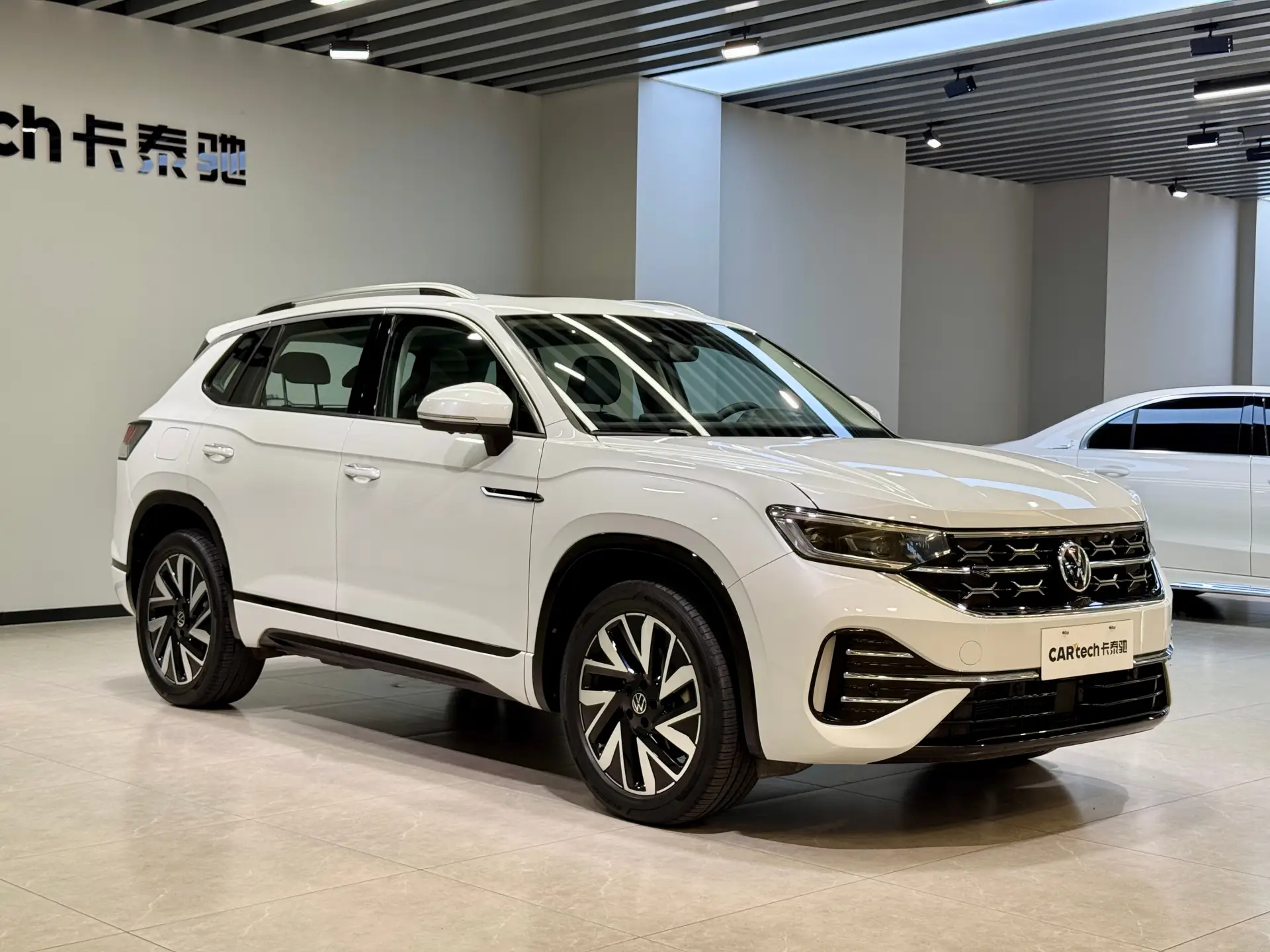 Volkswagen Tayron, 2023 3