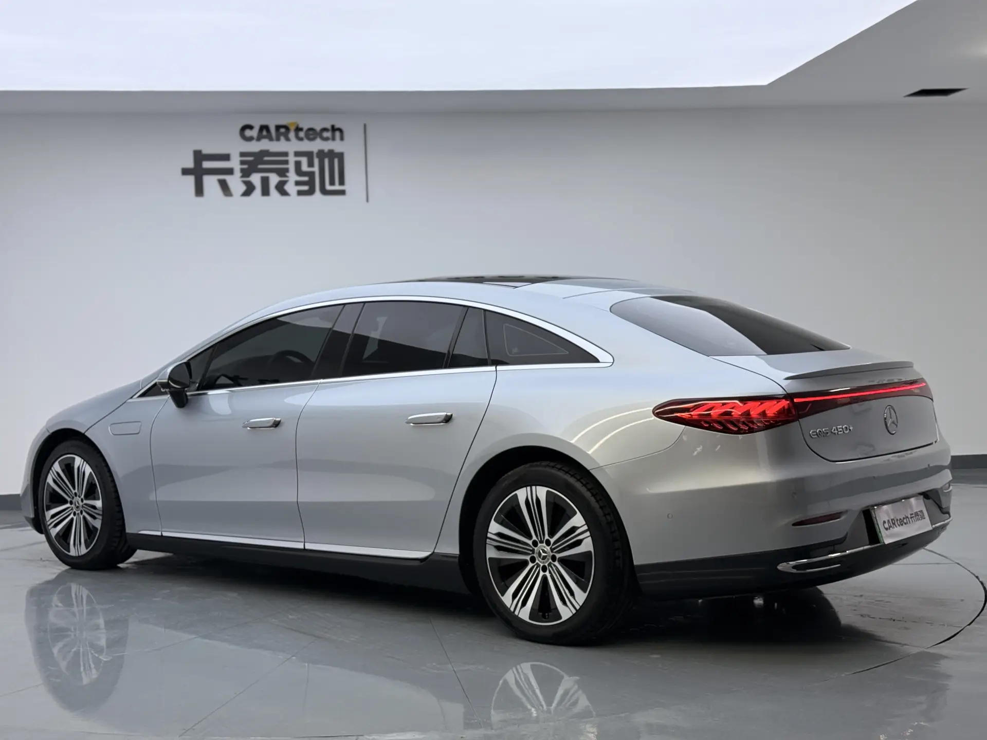 Mercedes-Benz EQS, 2024 7