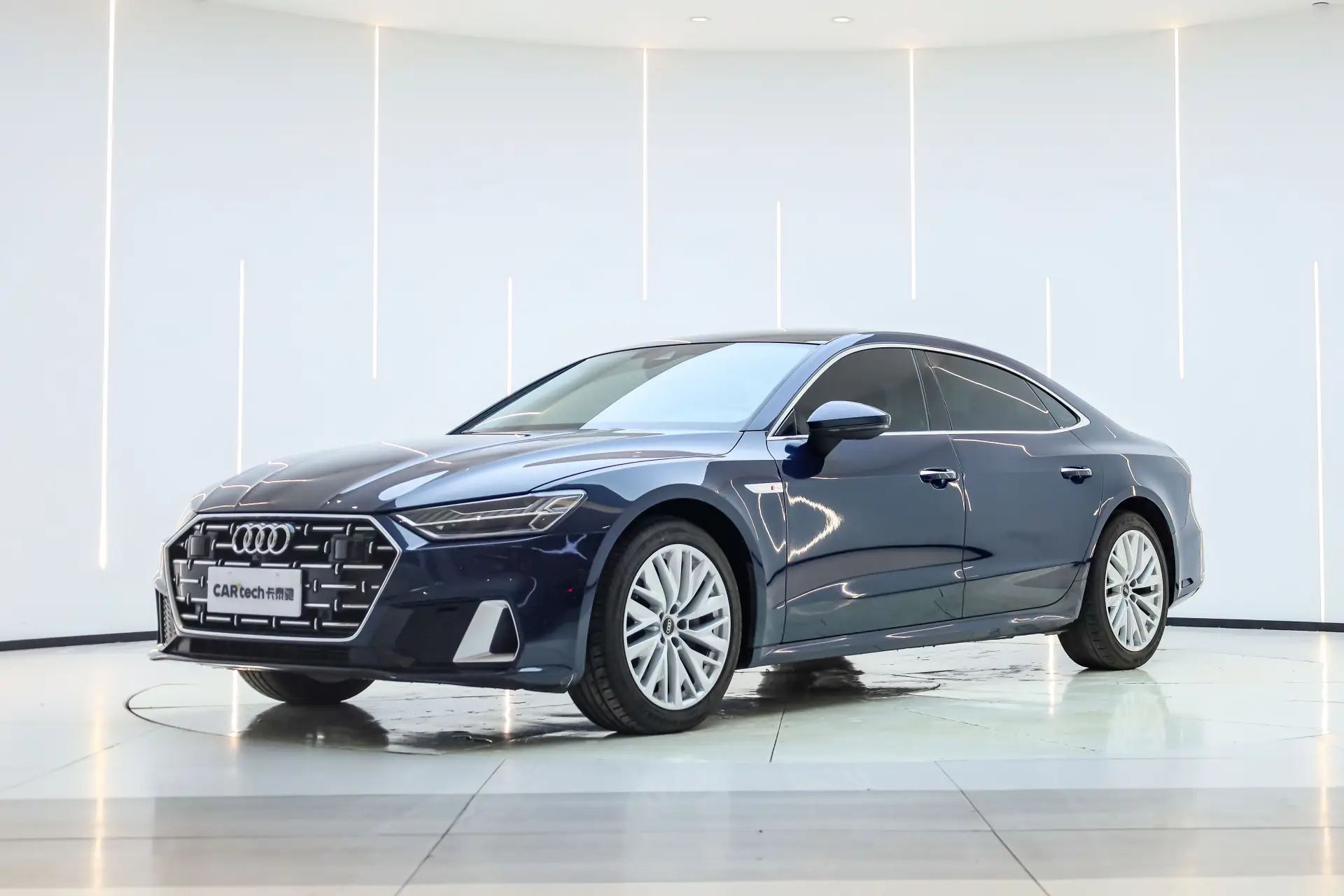 Audi A7L 45 TFSI