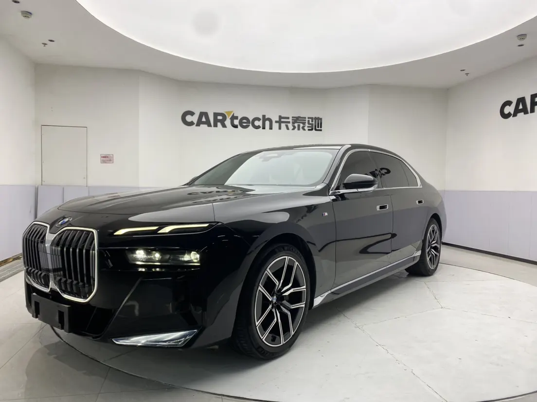 BMW 735Li