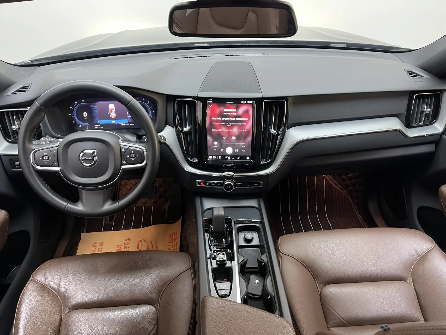 Volvo XC60, 2022 10