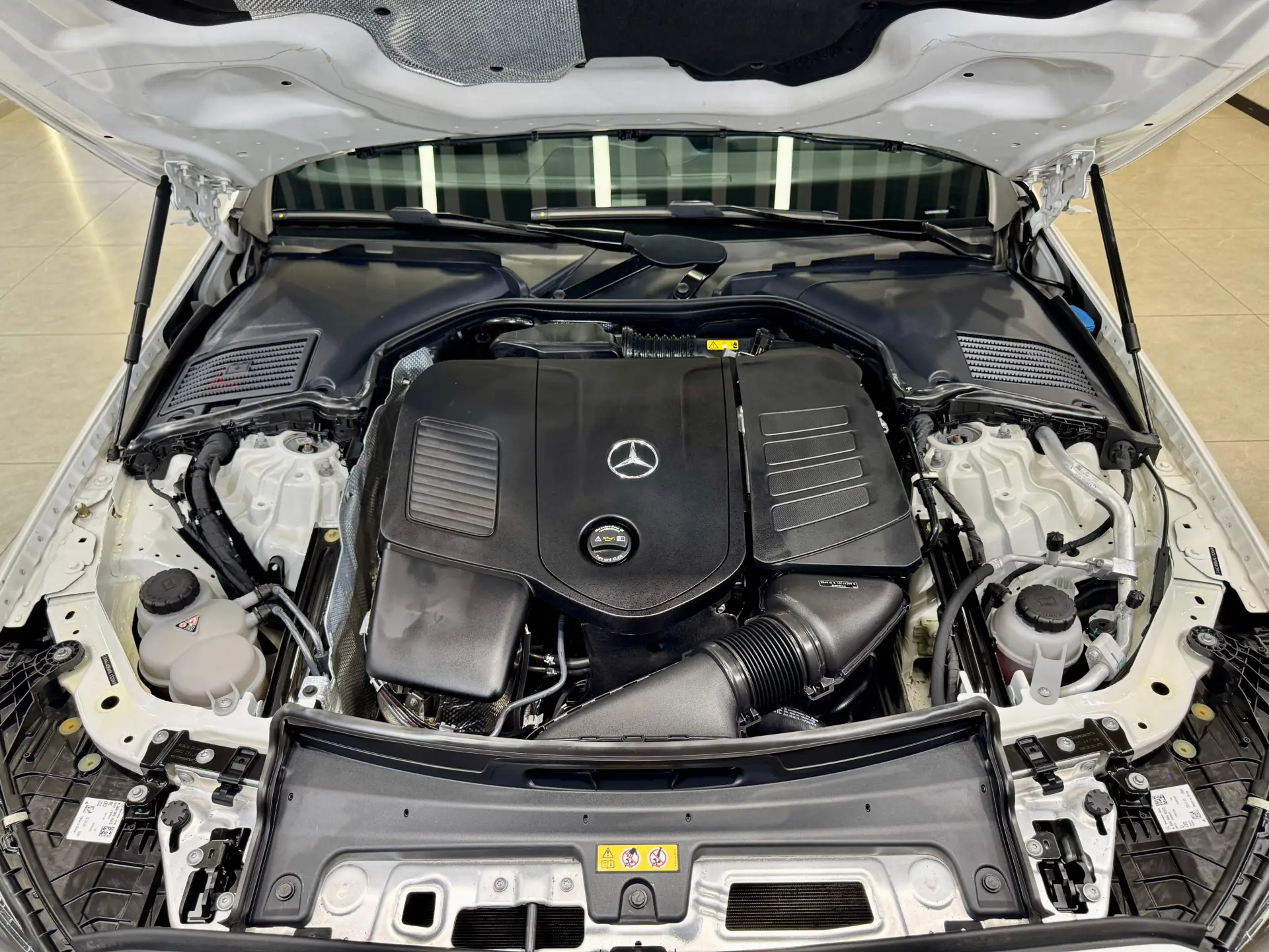 Mercedes-Benz C 200 L, 2022 27