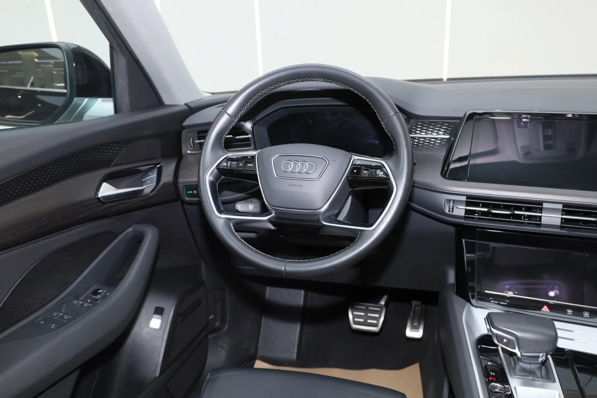 Audi Q6 40 TFSI, 2024 16