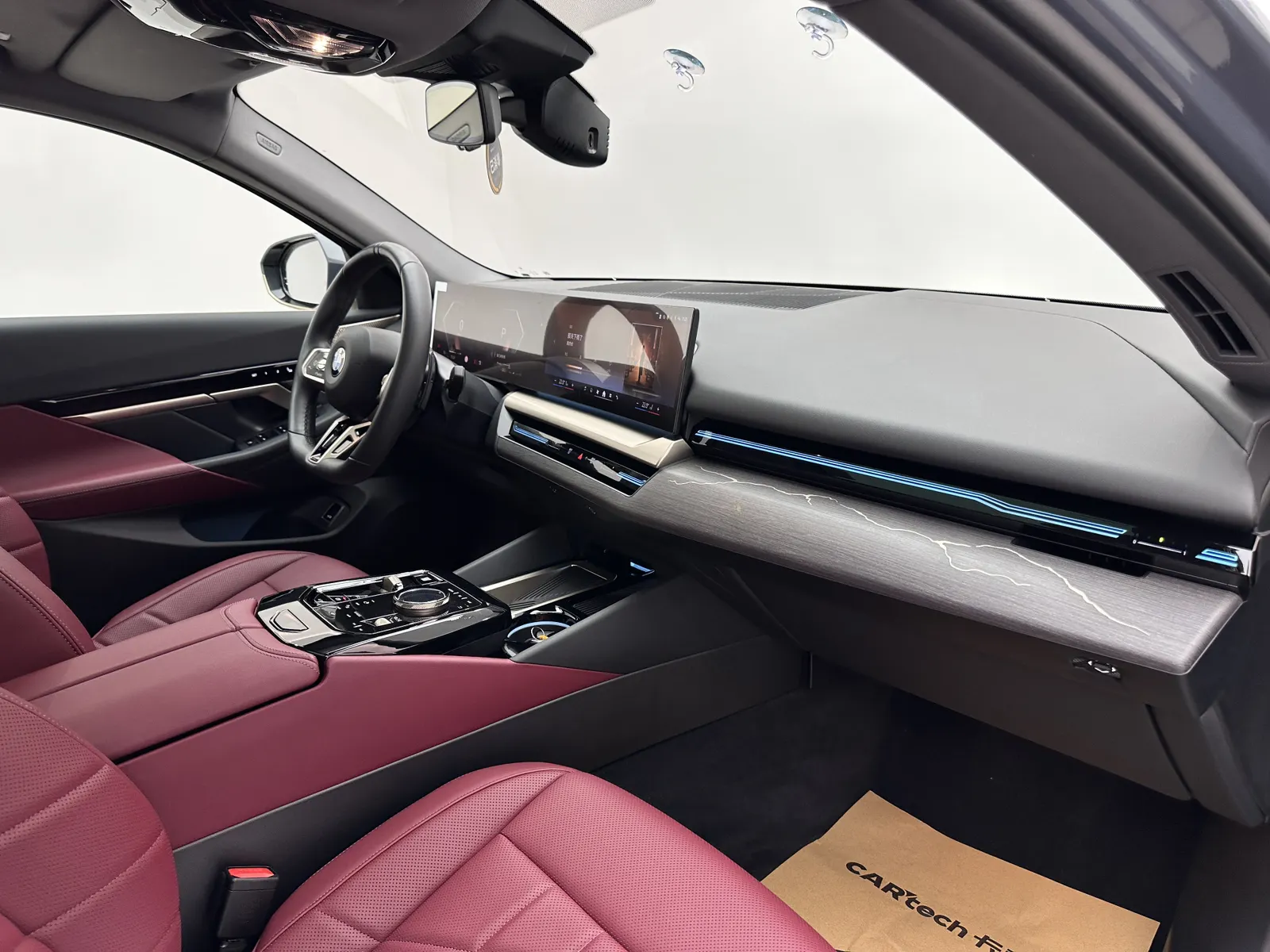 BMW 525Li, 2024 11