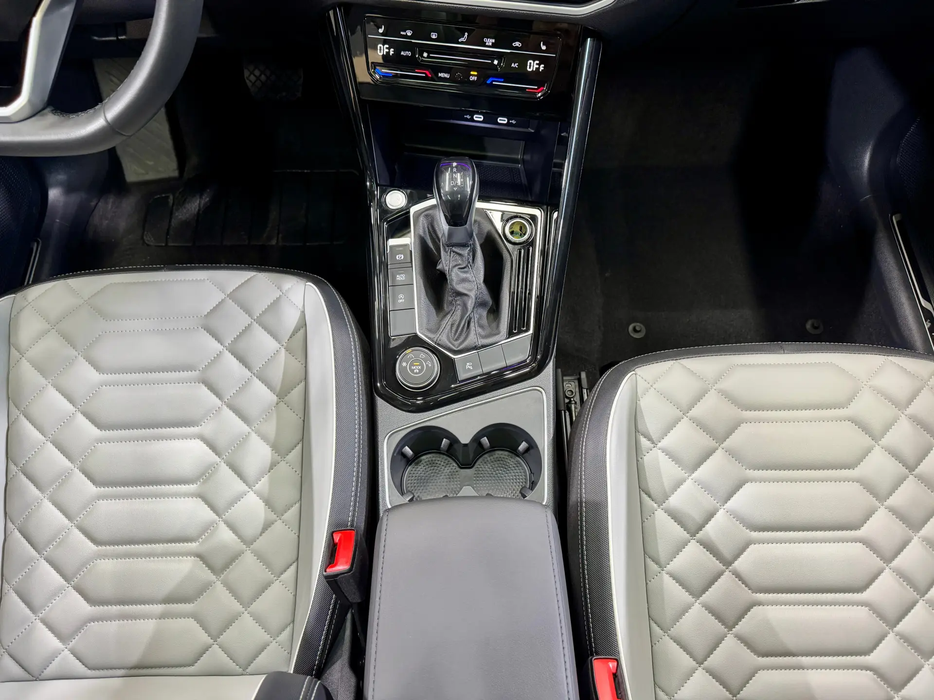 Volkswagen Tayron, 2023 21