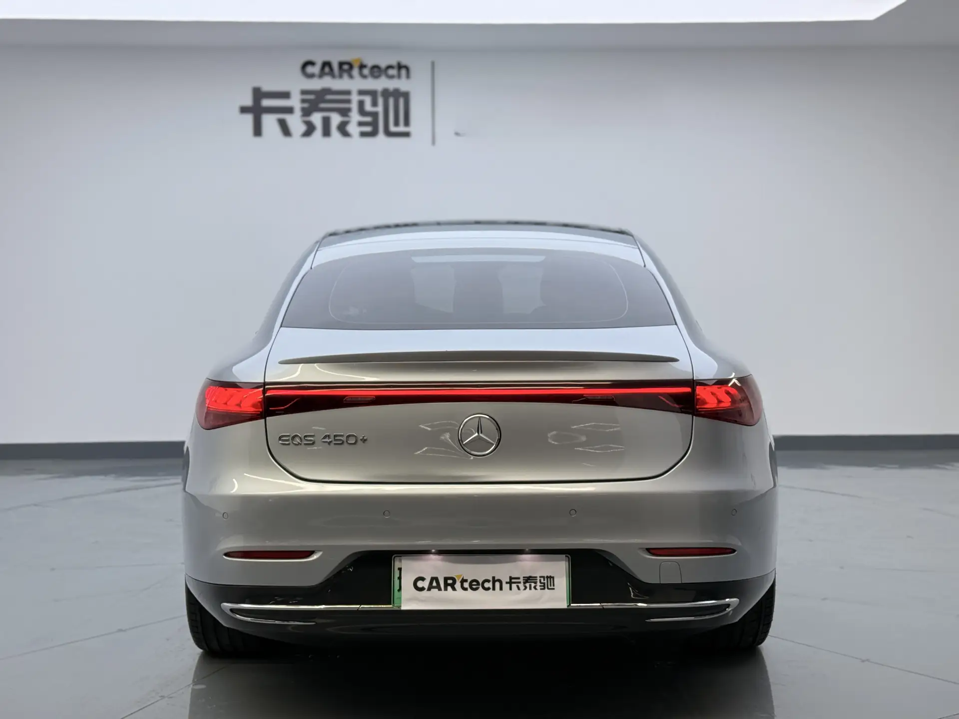 Mercedes-Benz EQS, 2024 6