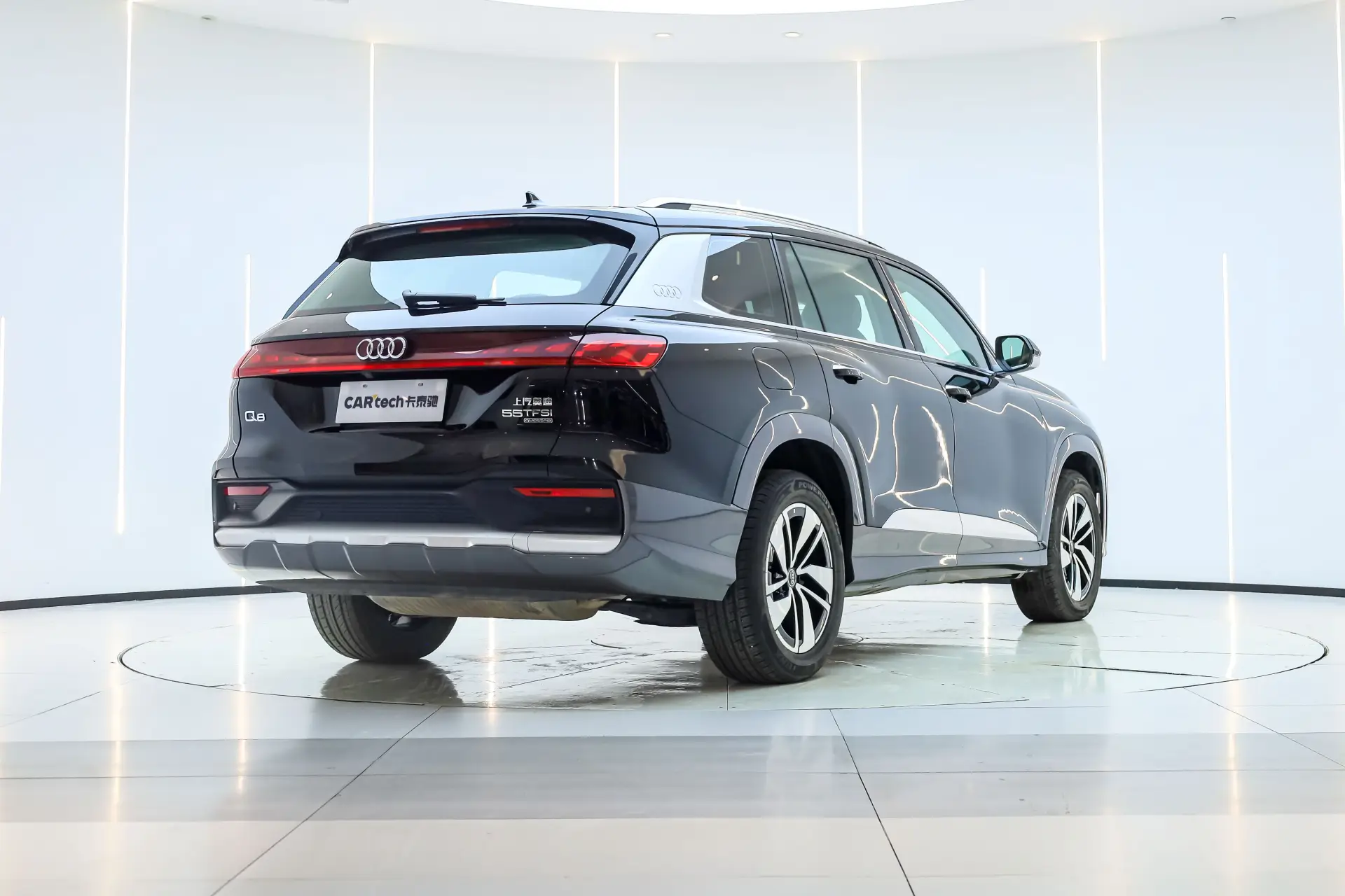 Audi Q6 40 TFSI, 2024 все фото