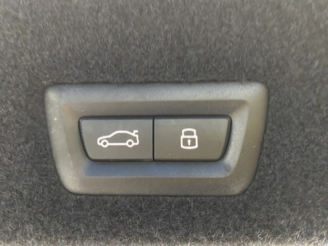 BMW 735Li, 2024 23