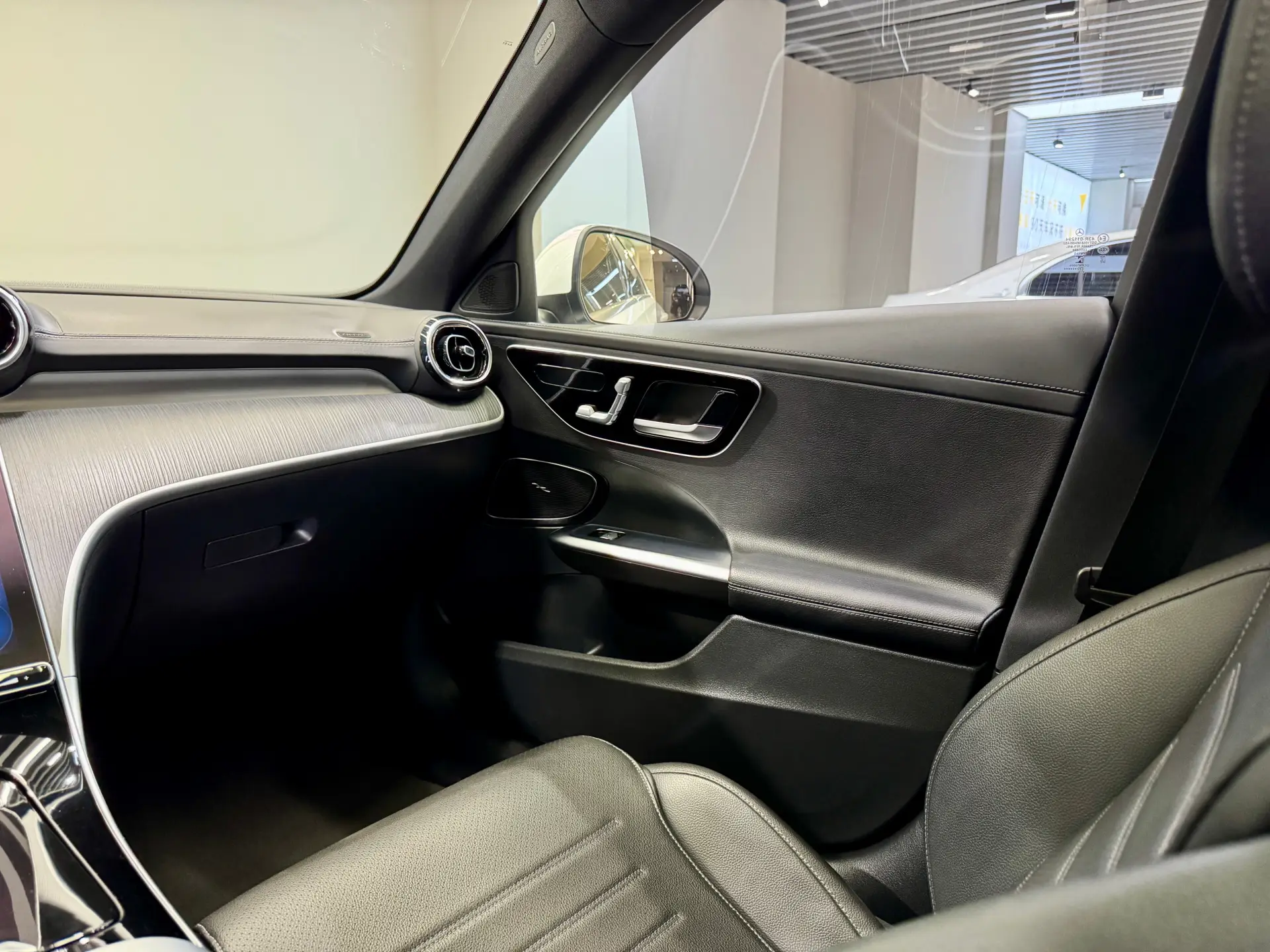 Mercedes-Benz C 200 L, 2022 23