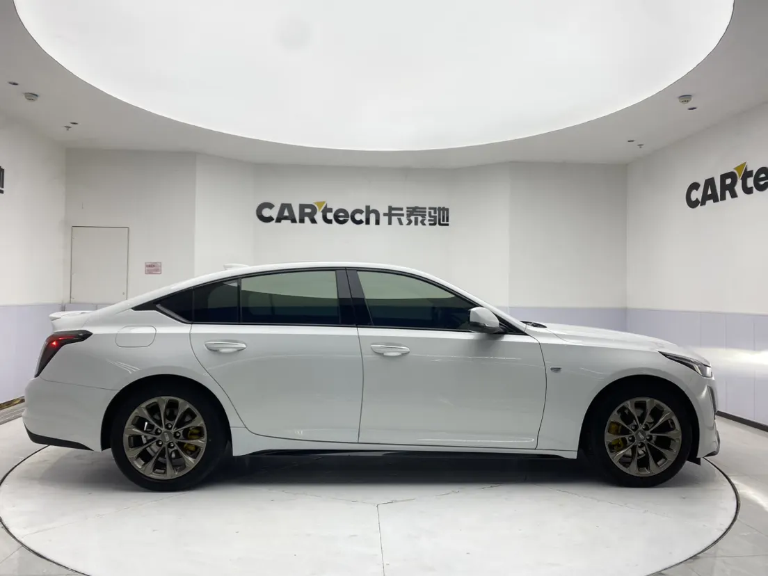 Cadillac CT5, 2021 4