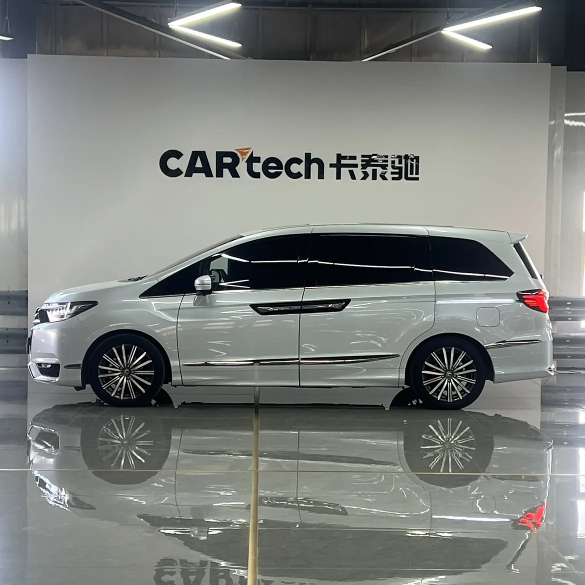 Honda Elysion, 2024 8