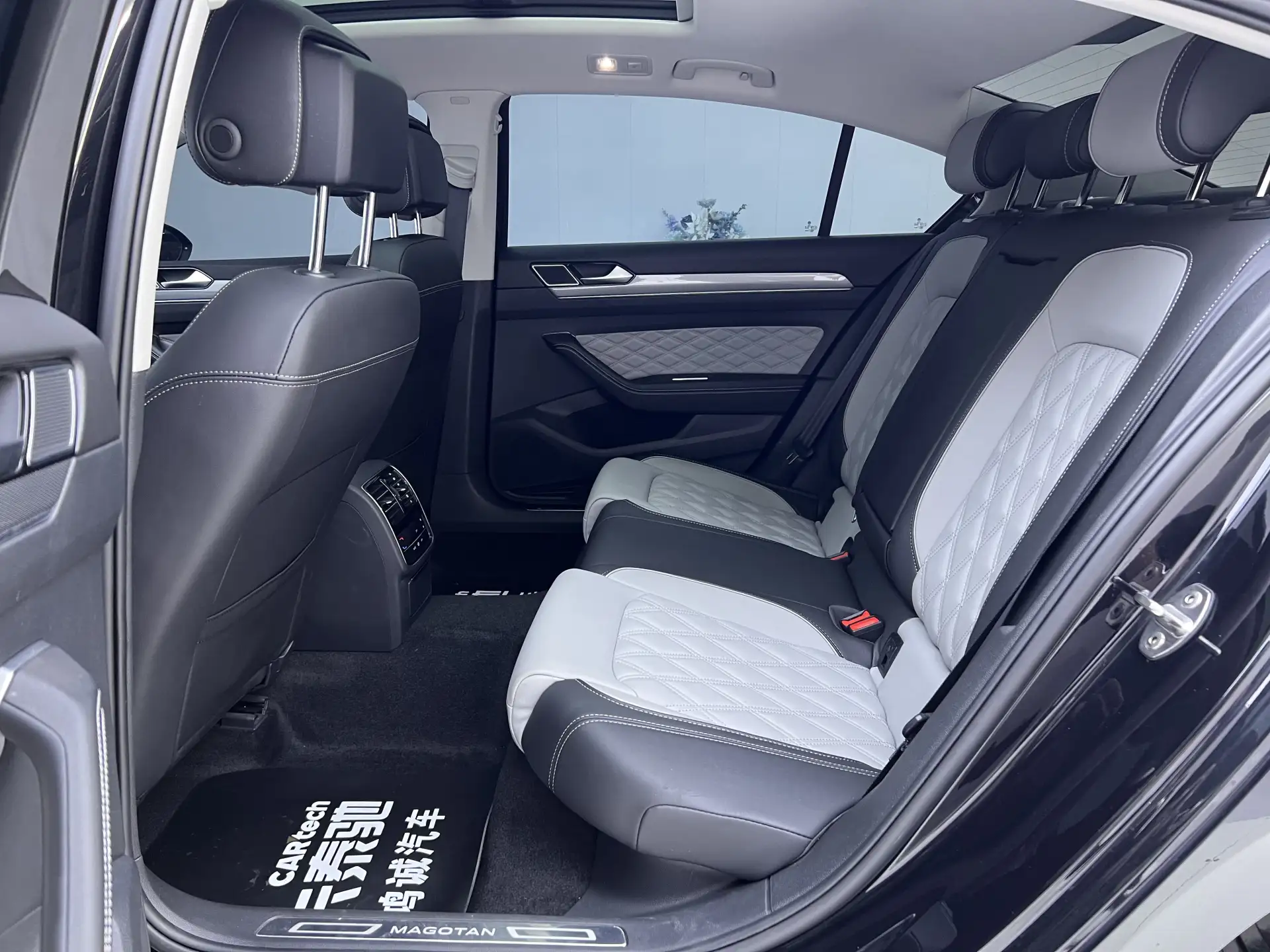 Volkswagen Magotan, 2024 20
