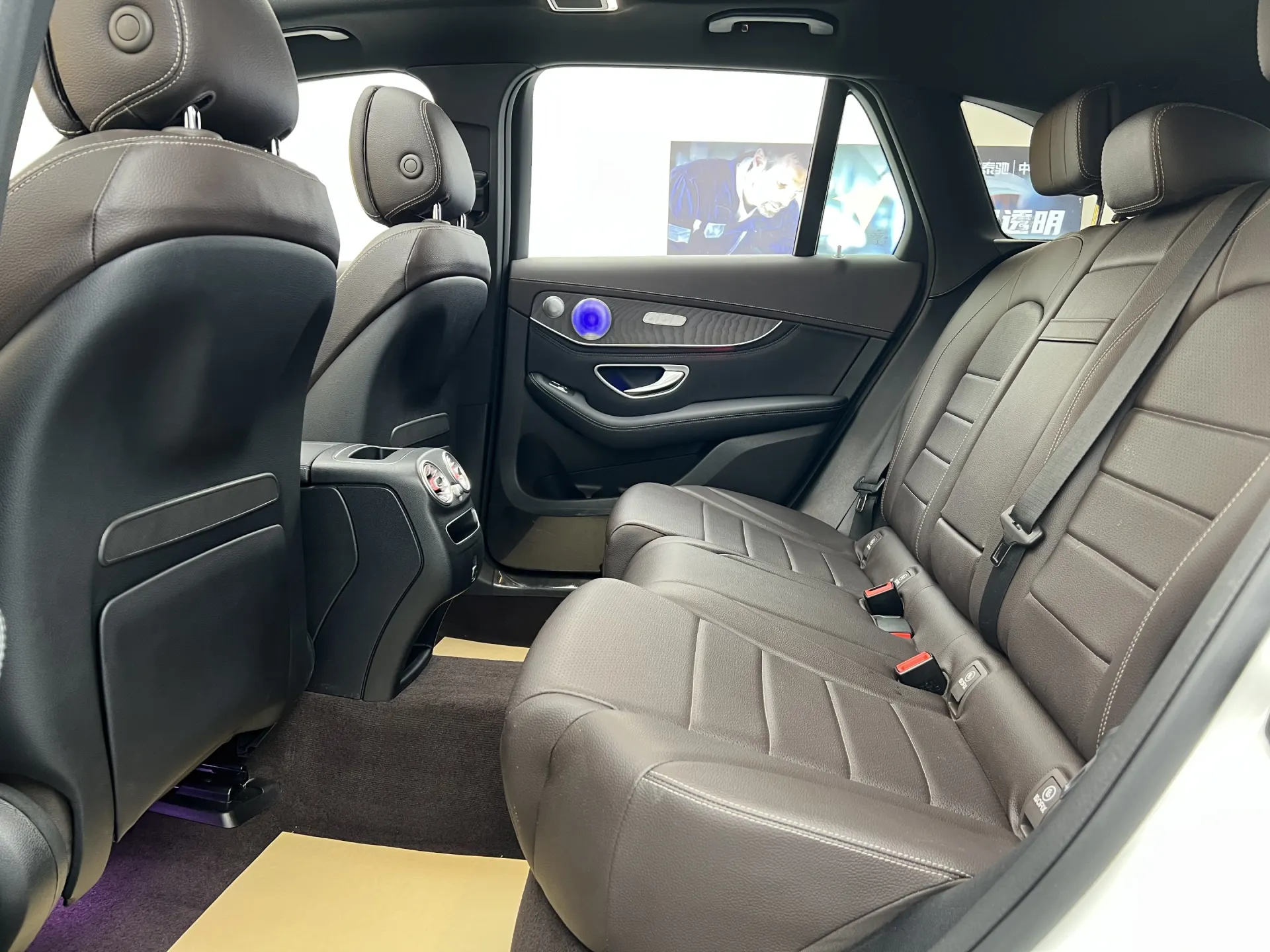 Mercedes-Benz GLC 300 L, 2020 29