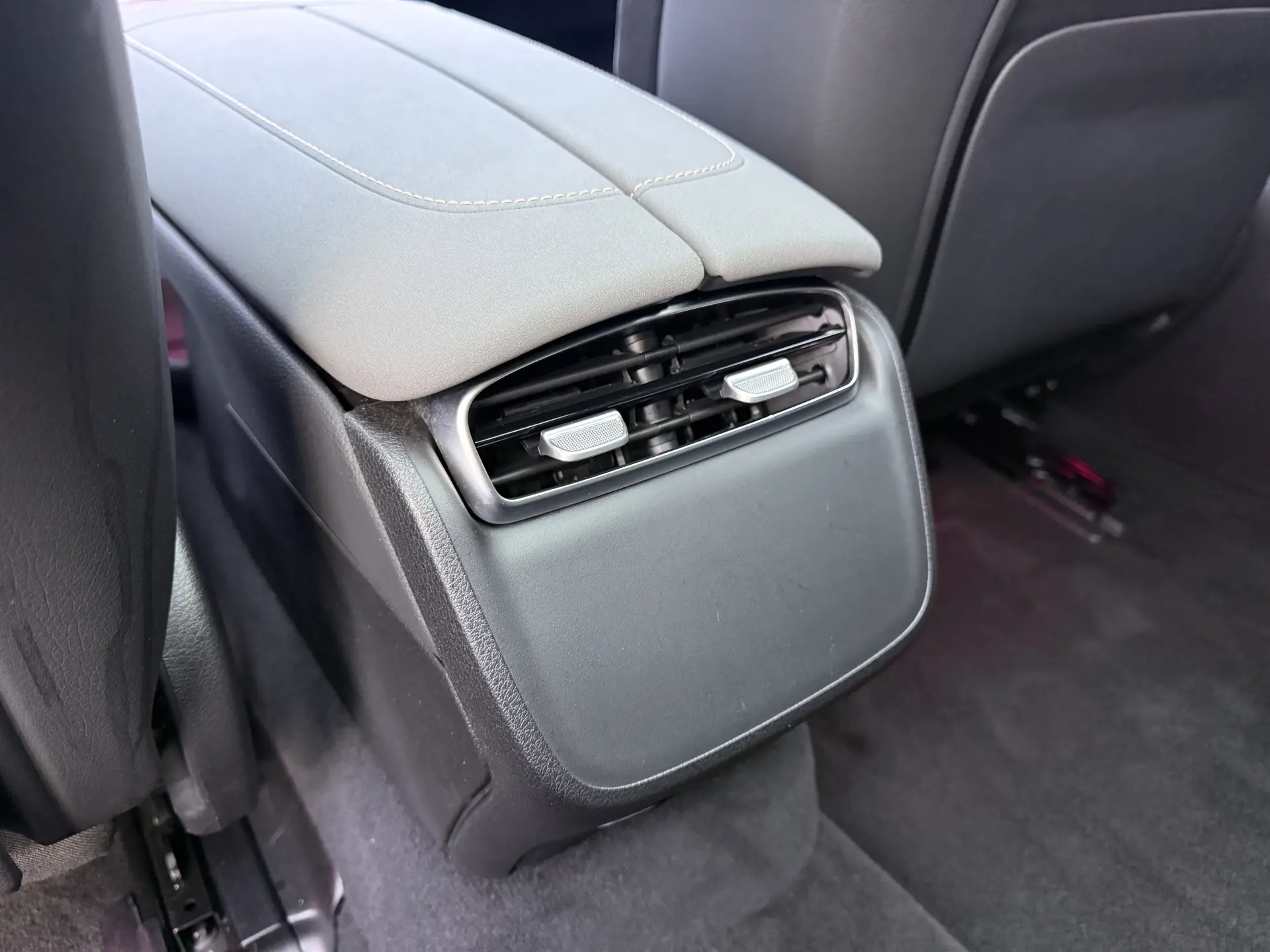 Mercedes-Benz EQS, 2024 25