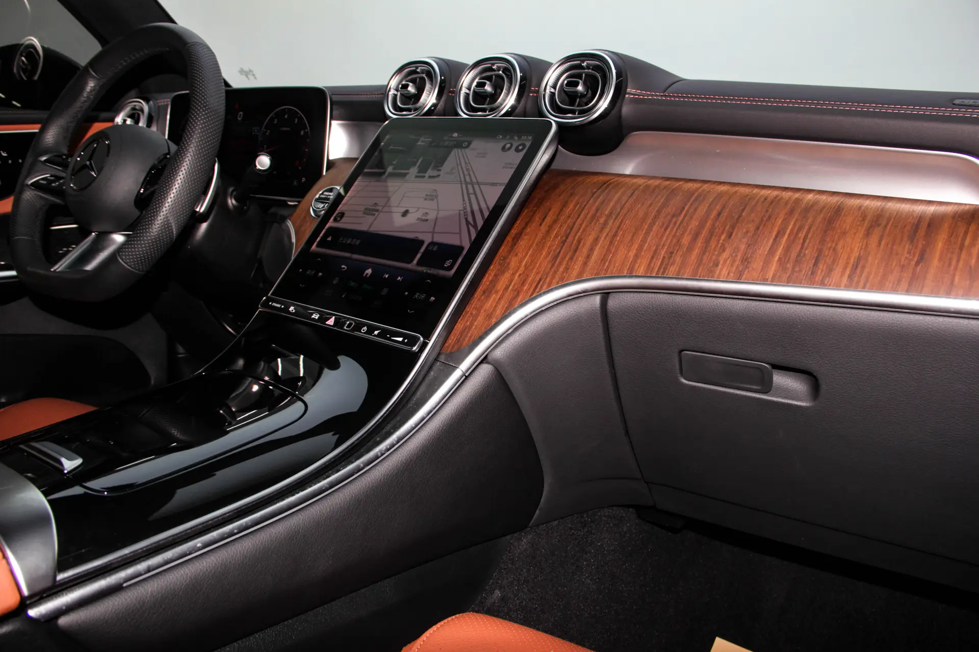 Mercedes-Benz GLC 300 L, 2024 22