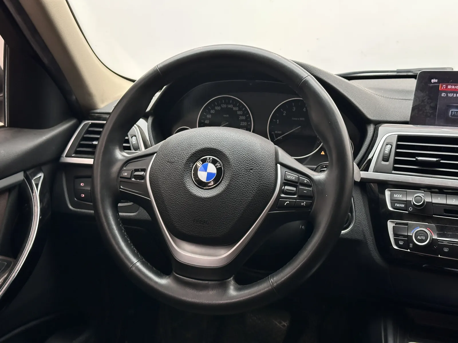 BMW 320Li, 2019 12