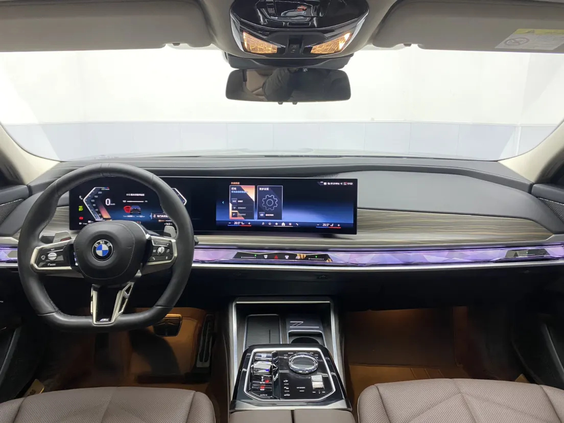 BMW 735Li, 2024 13