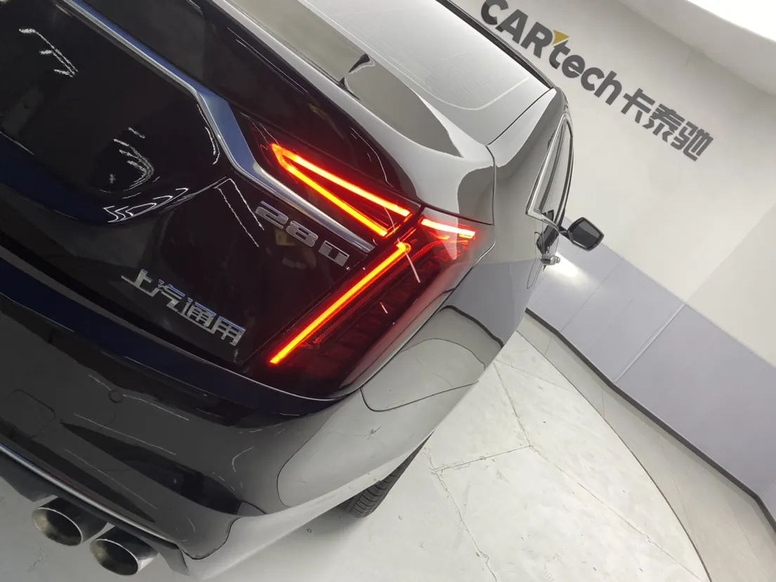 Cadillac CT6, 2023 10