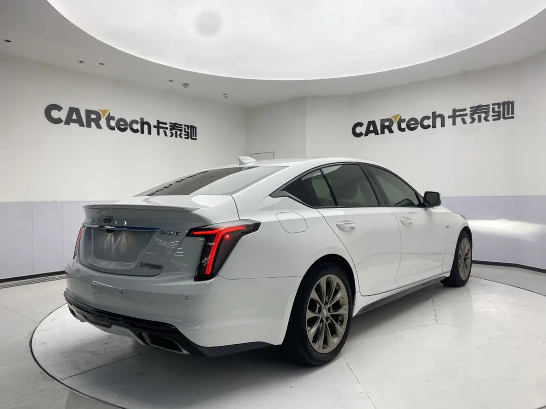 Cadillac CT5, 2021 все фото