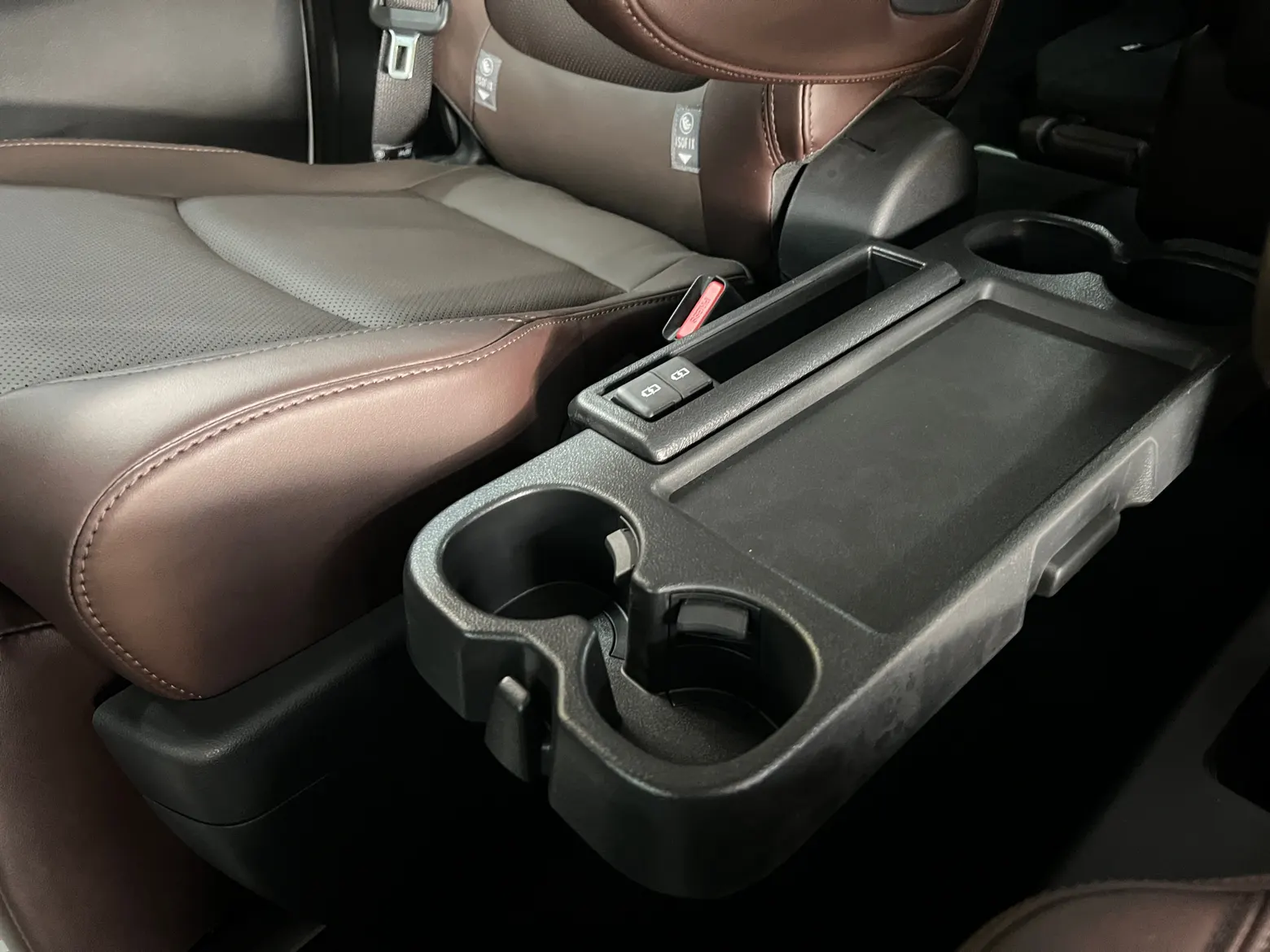 Toyota Granvia, 2026 22