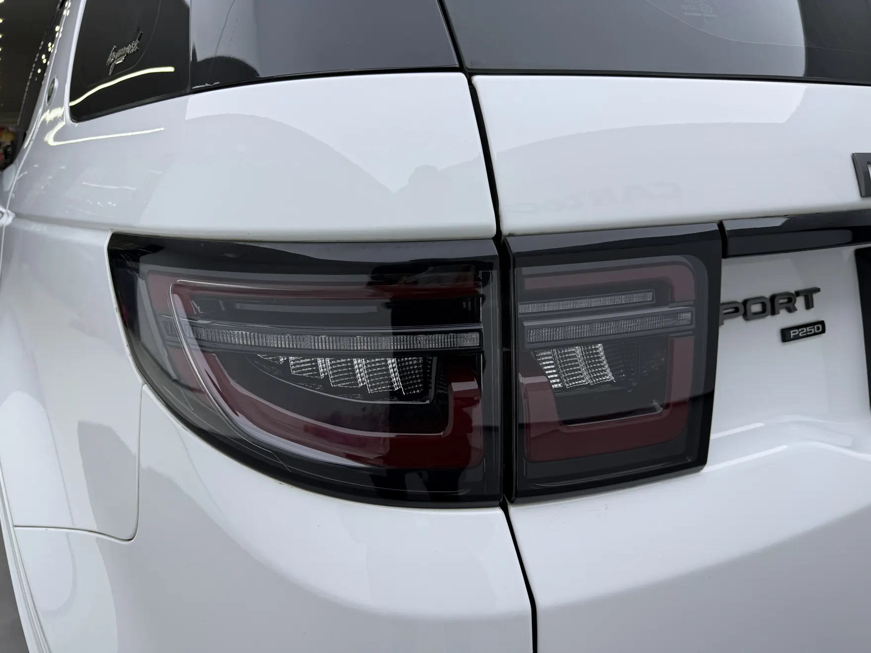 Land Rover Discovery Sport, 2023 10