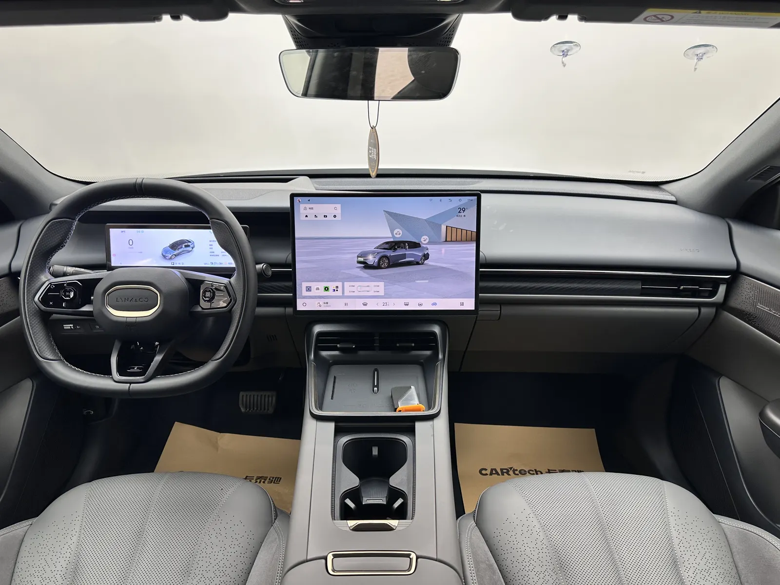 Lynk & Co 02, 2024 10