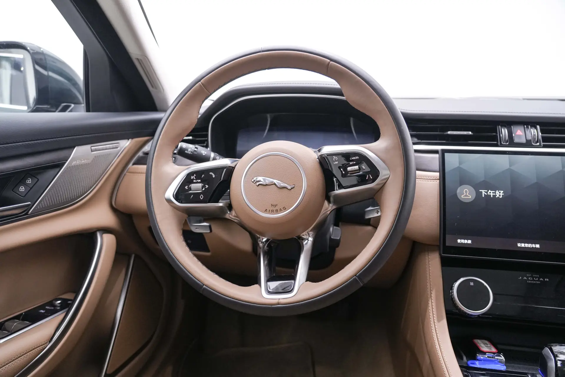 Jaguar XFL, 2024 16