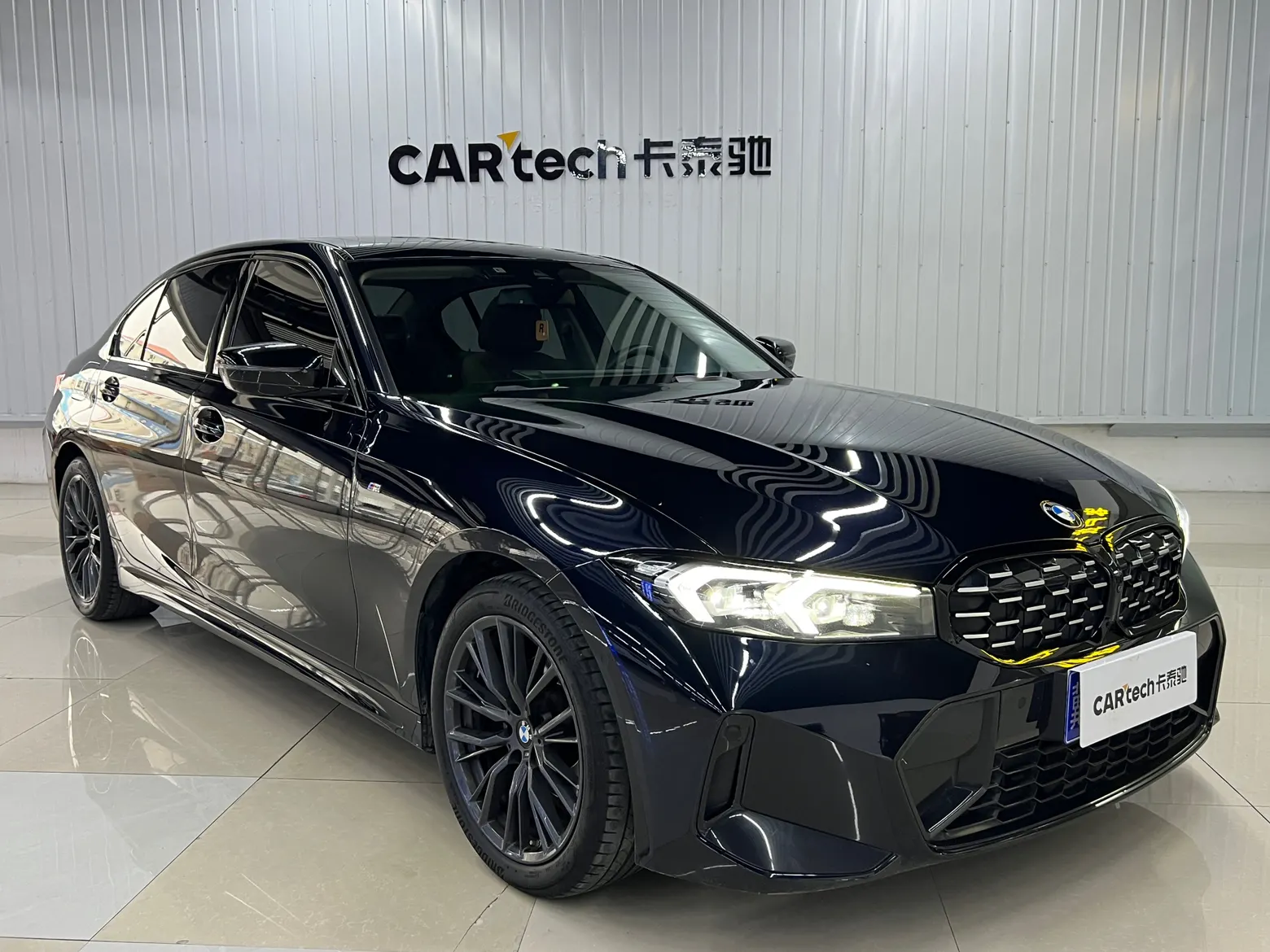 BMW 325Li, 2023 2
